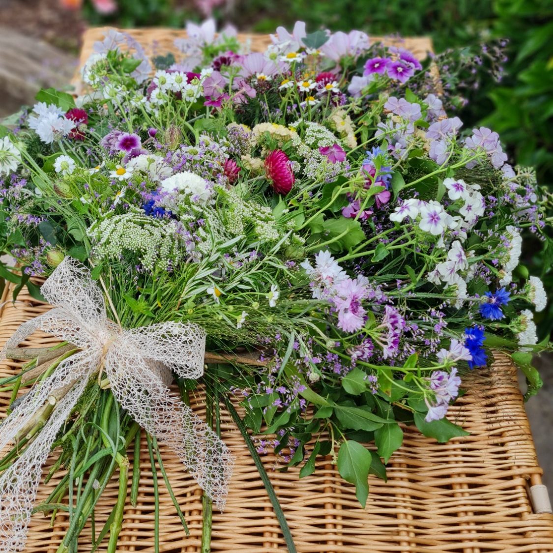 Funeral Sheaf suitable for natural burials